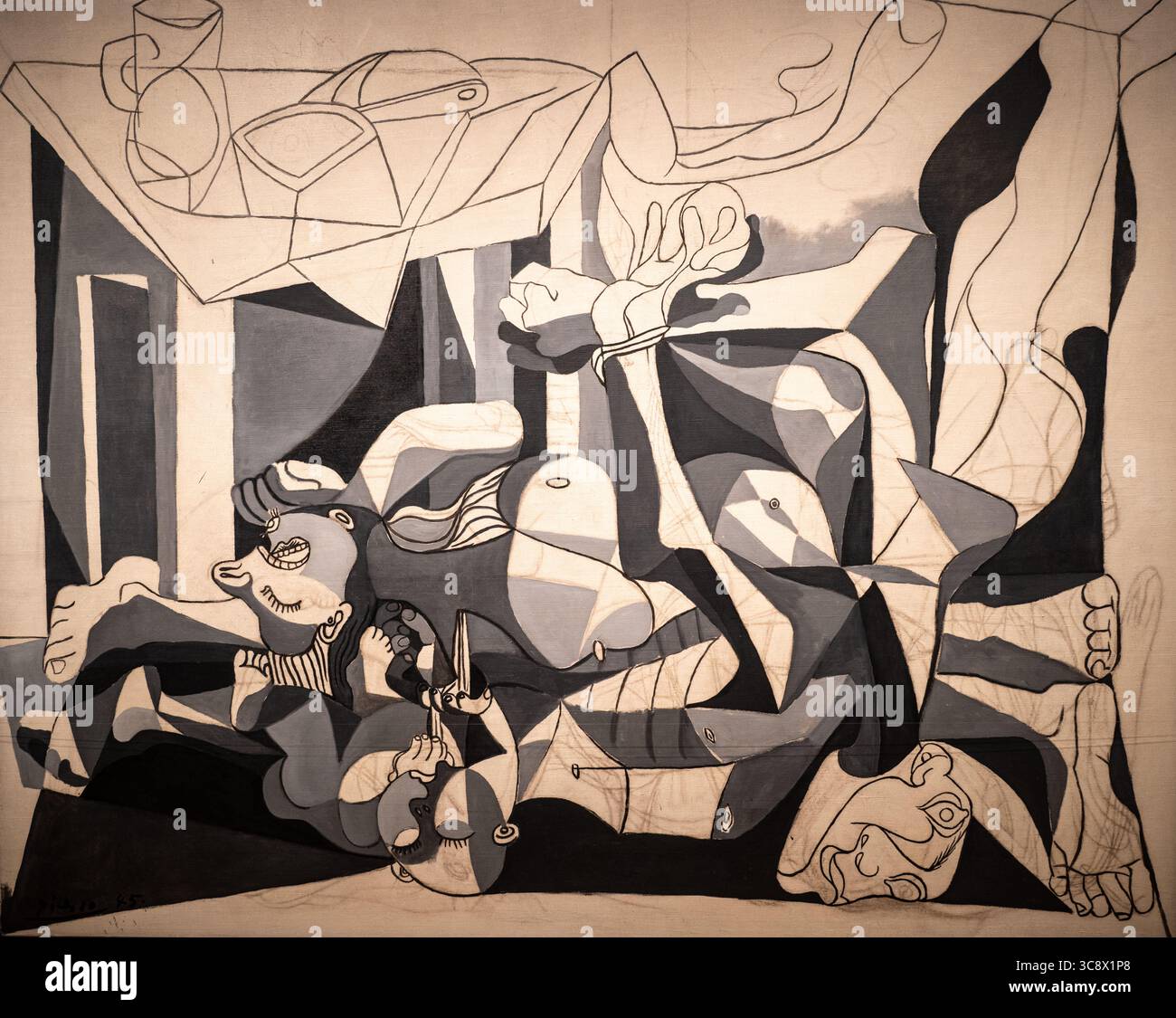Dipinto chiamato The Charnel House di Pablo Picasso al museo d'arte MOMA di New York ispirato alle foto dei giornali della telecamera di concentrazione nazista liberata Foto Stock