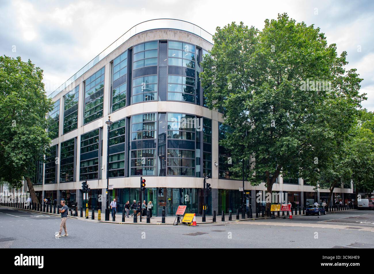 Defra al 2 di Marsham Street a Westminster, dove hanno sede l'Home Office e il Department for Communities and Local Government (DCLG). Foto Stock