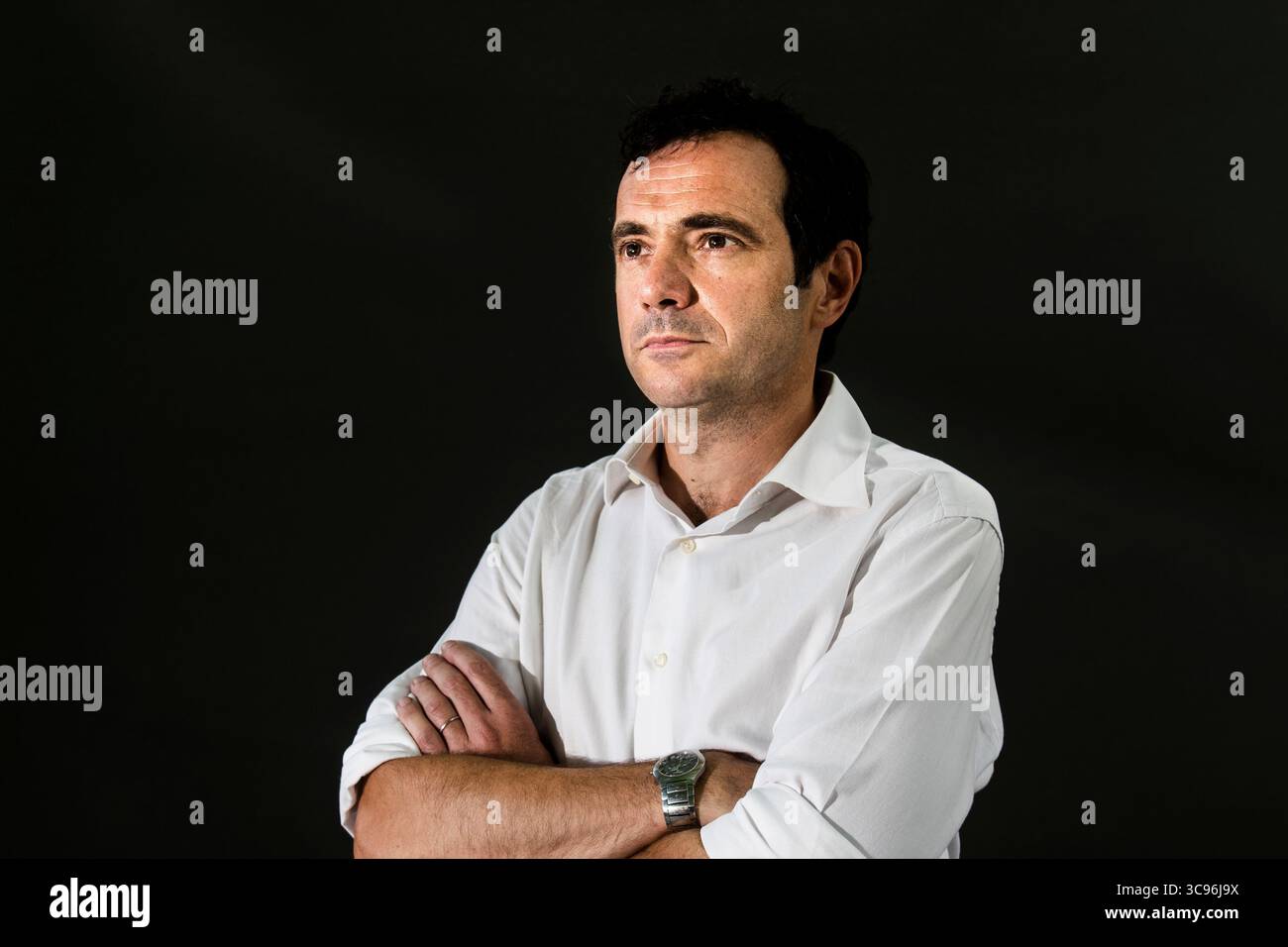 Edimburgo, Scozia. 10 agosto 2018. Giornalista e autore Tobias Jones all'annuale Edinburgh International Book Festival. Foto Stock