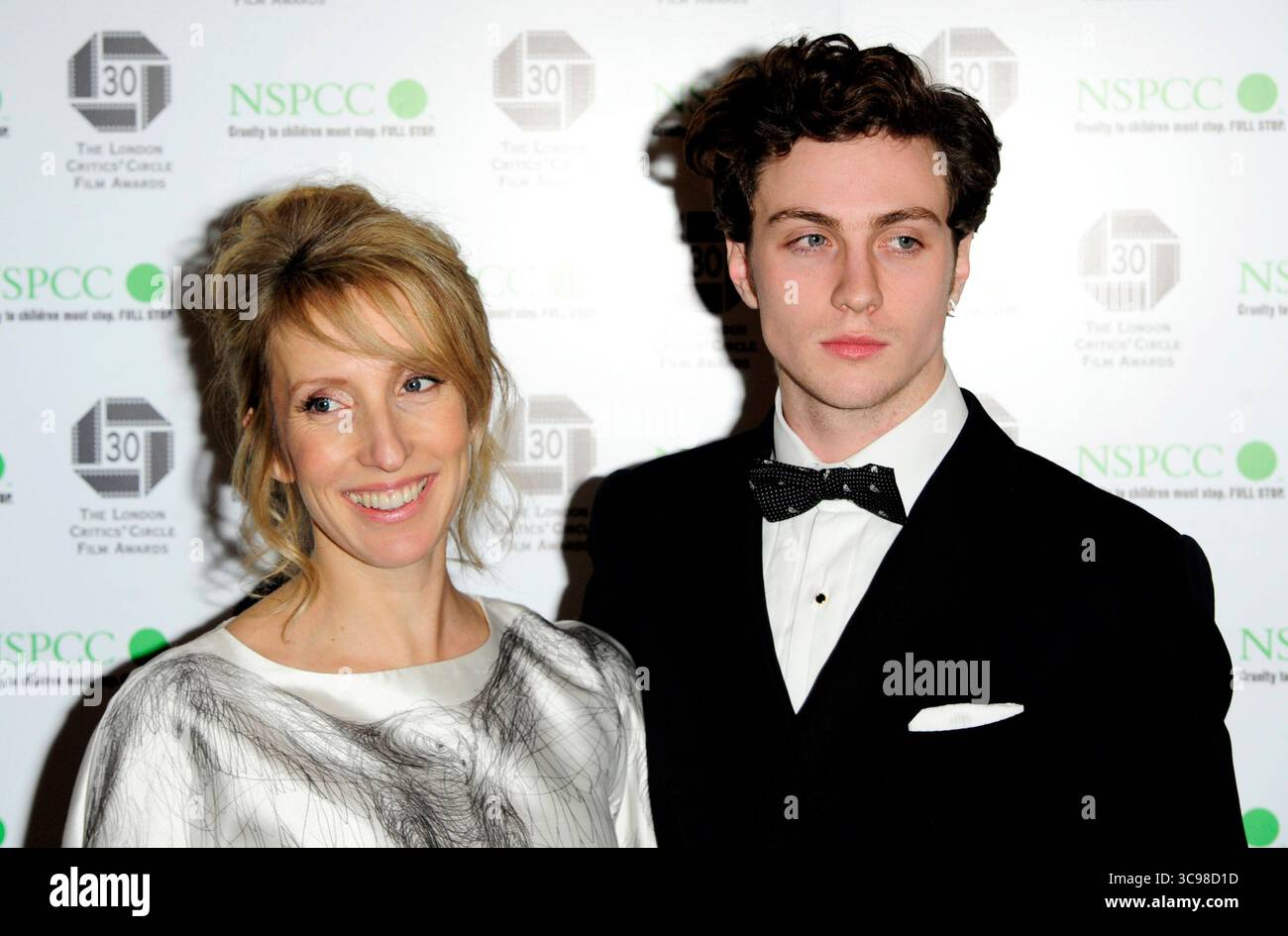 Sam Taylor Wood e Aaron Johnson ai London Critics' Circle Film Awards di Londra - 18 febbraio 2010 Foto Stock