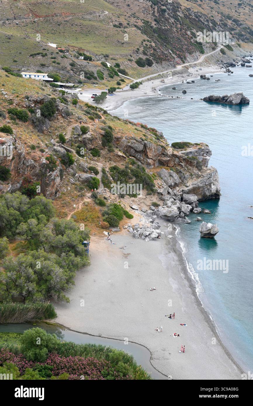 Spiaggia di Preveli e foce del fiume Megalopotamos. Agios Vasileios, la Canea, Creta, Grecia. Foto Stock
