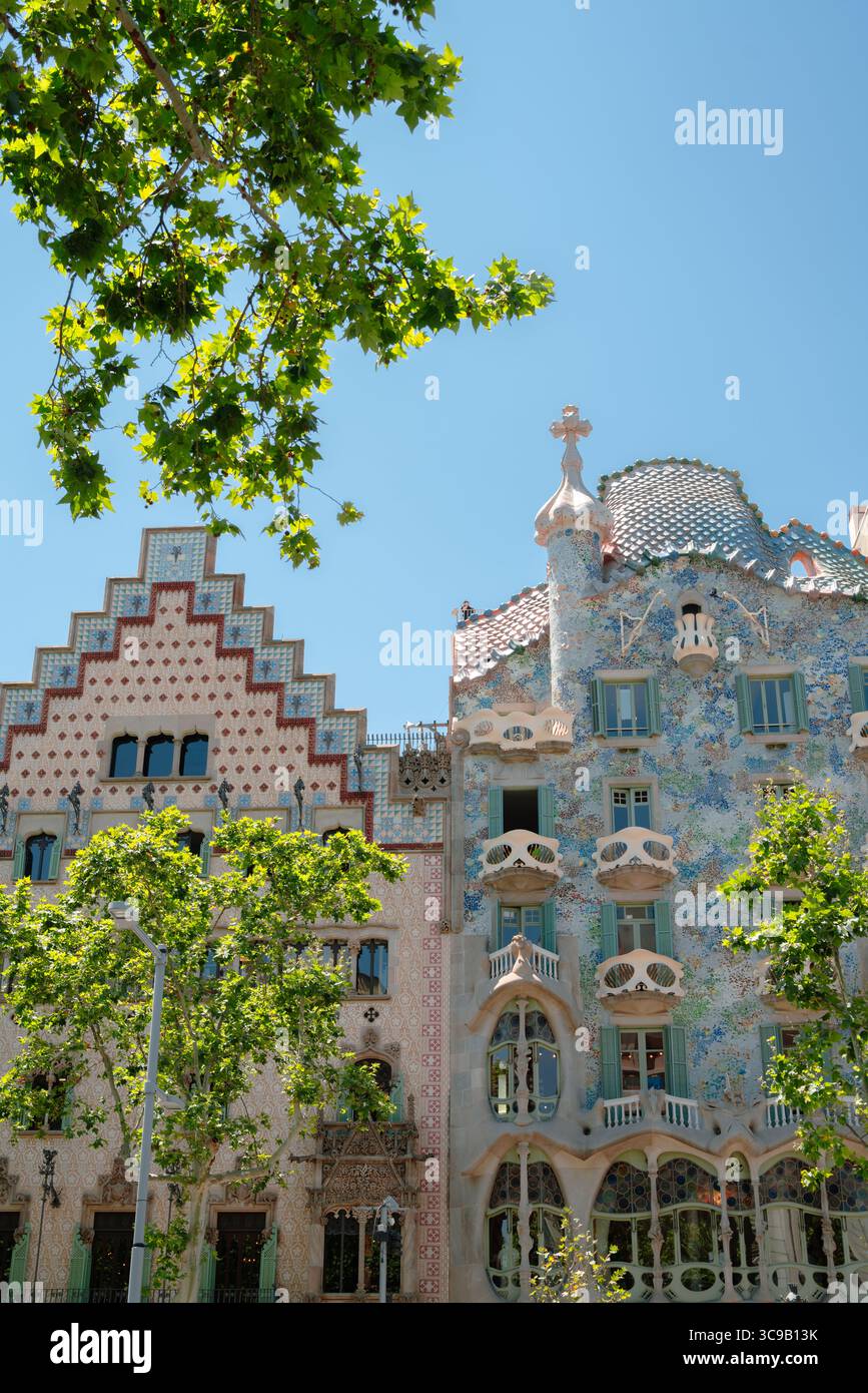 Architettura esterna della Casa Batlló di Gaudí a Barcellona, Spagna Foto Stock