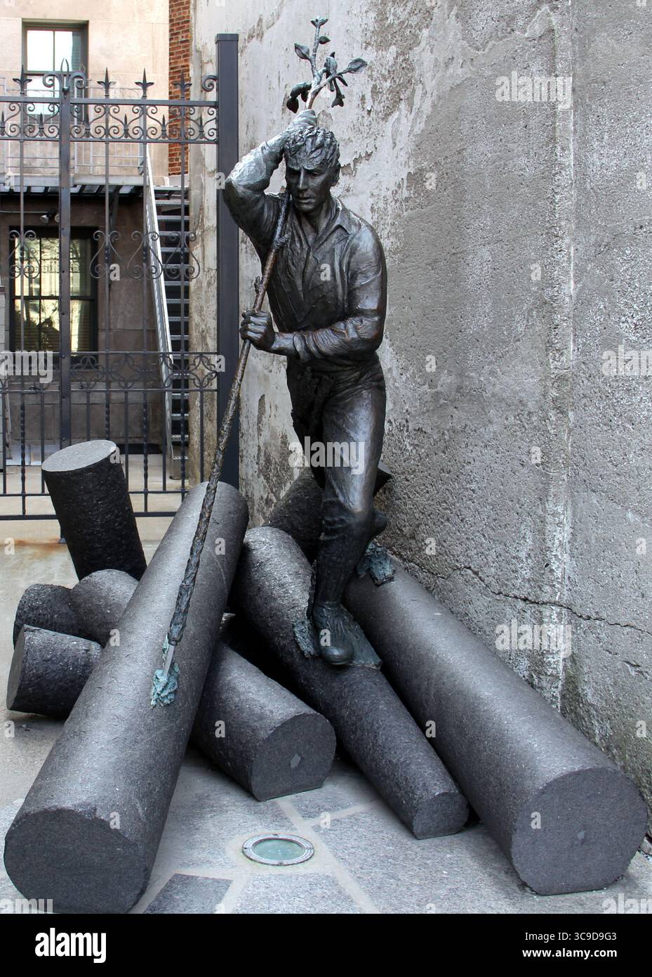 Monumento River-man in Rue Sainte-Anne, Quebec City, Quebec, Canada Foto Stock