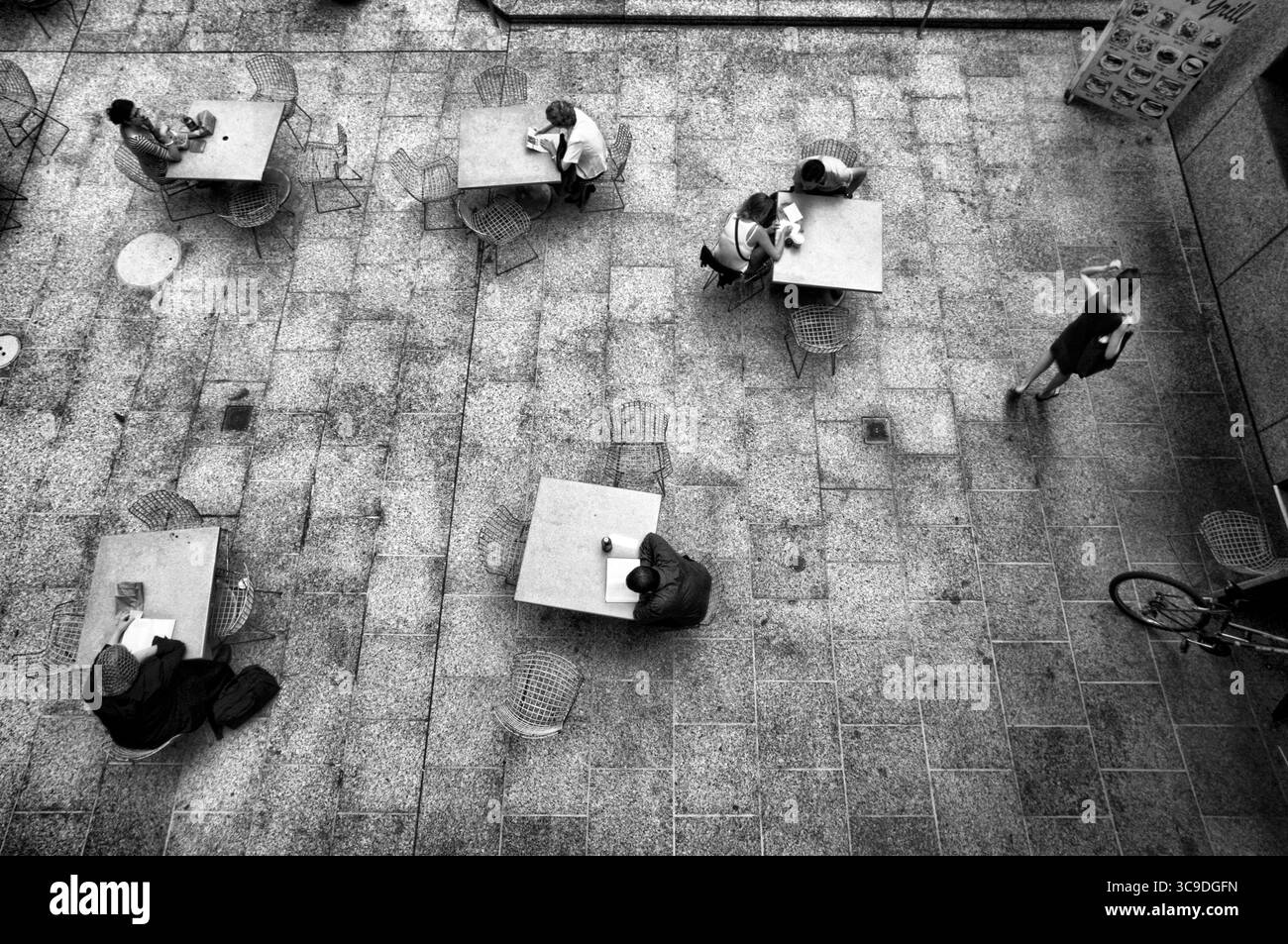 24 settembre 2009, New York, New York State, USA: In fondo al grattacielo Citigroup Center 153 e 53rd Street e 601 Lexington Avenue, Manhattan, New York, USA (Credit Image: © Sergi Reboredo/ZUMA Press Wire) Foto Stock