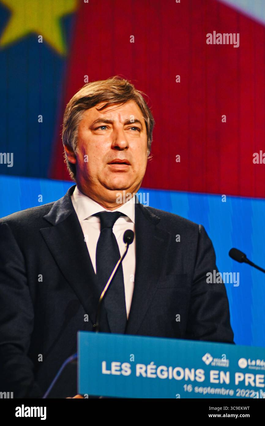 16 ottobre 2022, Vichy, Alvernia Rodano Alpi, Francia: VADYM OMELCHENKO, ambasciatore ucraino in Francia, tiene un discorso al Congresso delle regioni, a Vichy. (Immagine di credito: © Adrien Fillon/ZUMA Press Wire) Foto Stock