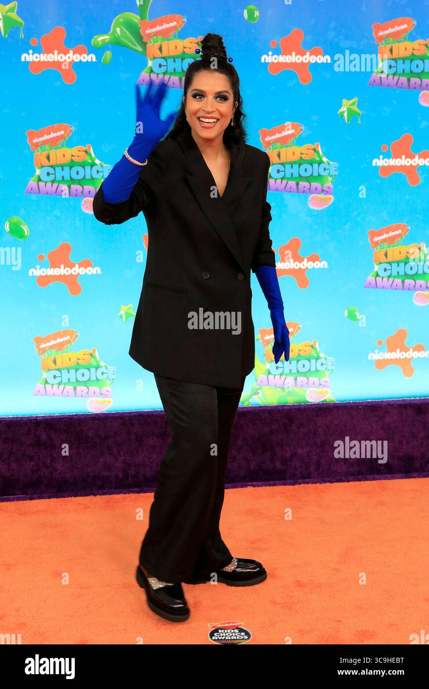 4 marzo 2023, Los Angeles, CA, Stati Uniti: LOS ANGELES - Mar 4: Lilly Singh ai Kids Choice Awards 2023 al Microsoft Theater il 4 marzo 2023 a Los Angeles, CA (Credit Image: © Kathy Hutchins via ZUMA Press Wire) Foto Stock