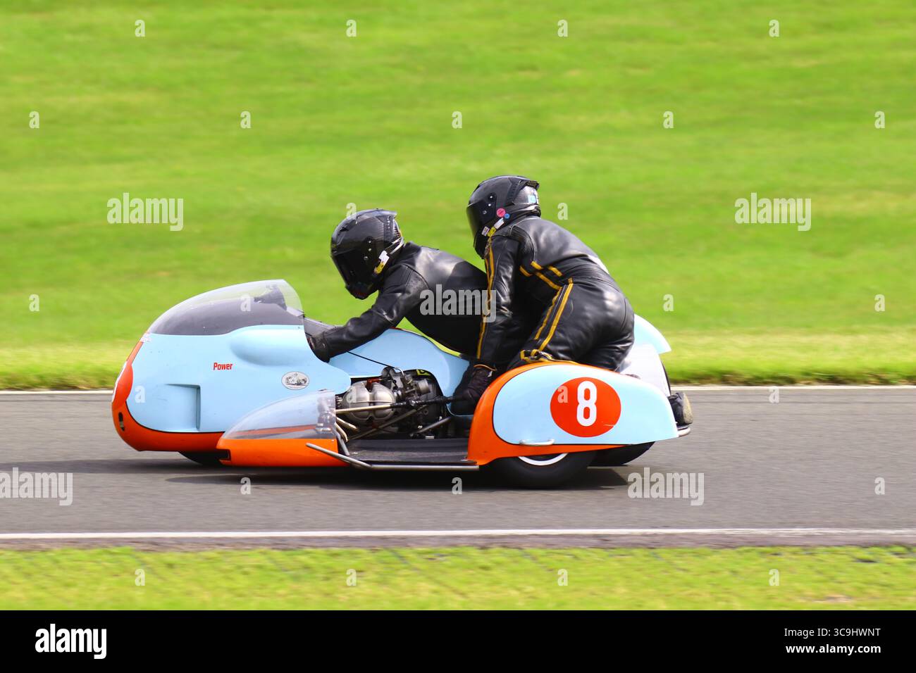 REVIVAL SIDECAR 2025. AZIONE RAPIDA SU 3 RUOTE Foto Stock