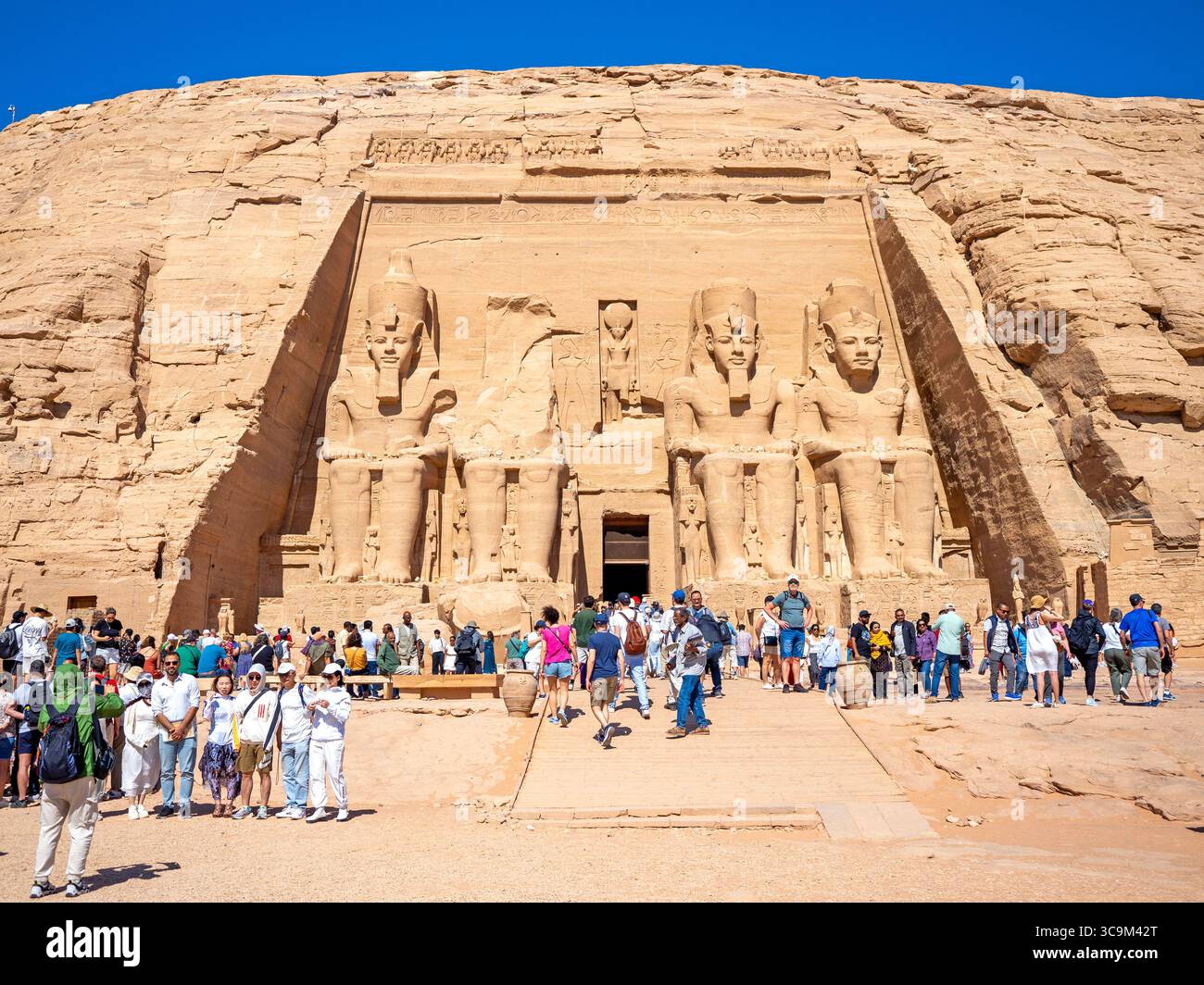 Il grande Tempio di Ramsete II ad Abu Simbel Foto Stock