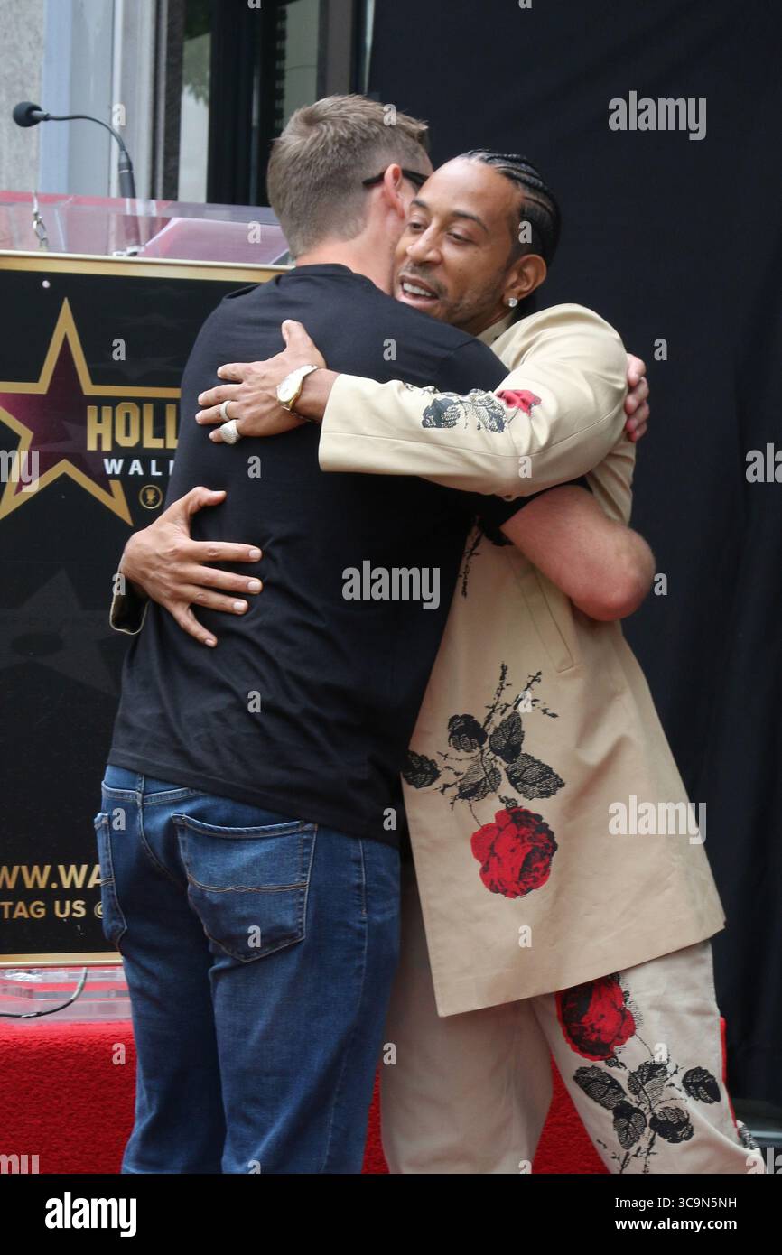 17 maggio 2023, Los Angeles, CA, Stati Uniti: LOS ANGELES - 18 MAGGIO: Cody Walker, Chris Bridges alias Ludacris alla Ludacris Star Ceremony sulla Hollywood Walk of Fame il 18 maggio 2023 a Los Angeles, CA (Credit Image: © Kathy Hutchins via ZUMA Press Wire) Foto Stock