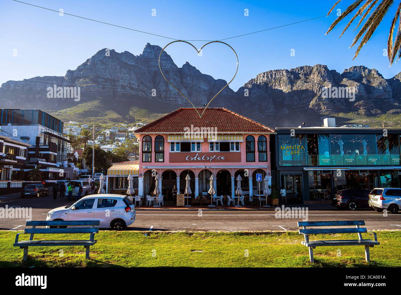 Camps Bay, Sud Africa Foto Stock