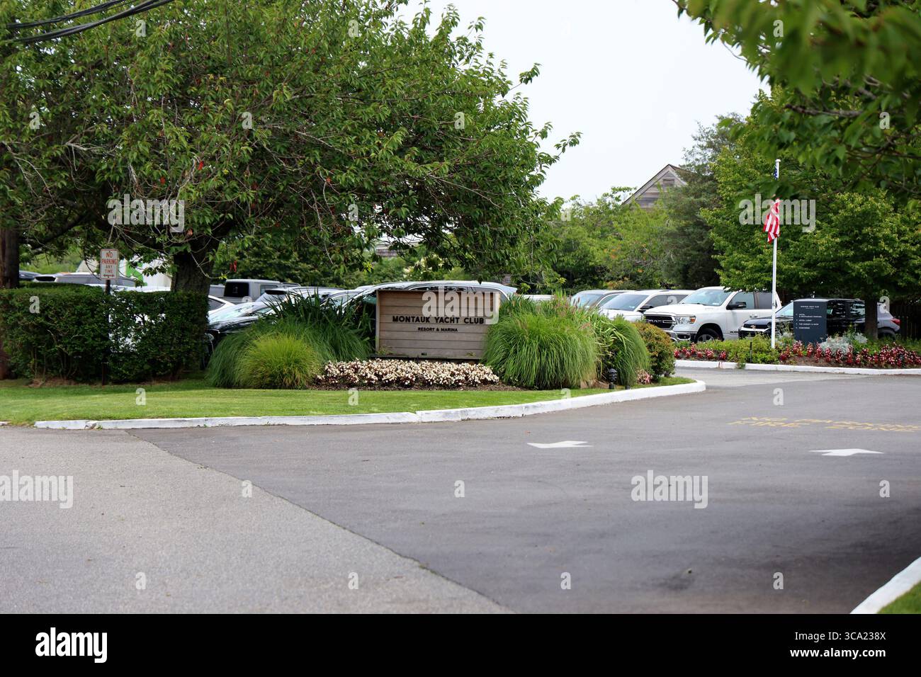 Montauk, New York, Stati Uniti. 5 agosto 2025. La polizia della contea di Suffolk ha identificato la donna trovata morta su una barca ormeggiata al Montauk Yacht Club martedì come Martha Nolan o'Slattara, 33 anni e fondatrice di EastxEast da Manhattan. Il Montauk Yacht Club ha anche un club e un DJ dal vivo al Montauk Yacht Club si trova al 32 Star Island Rd, Montauk, NY 11954 il 5 agosto 2025 a Montauk, New York. Credito: Hoo Me.Com/Media Punch/Alamy Live News Foto Stock
