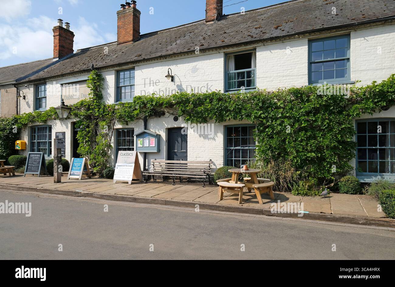 il pub delle anatre, il grande massingham, norfolk, inghilterra Foto Stock