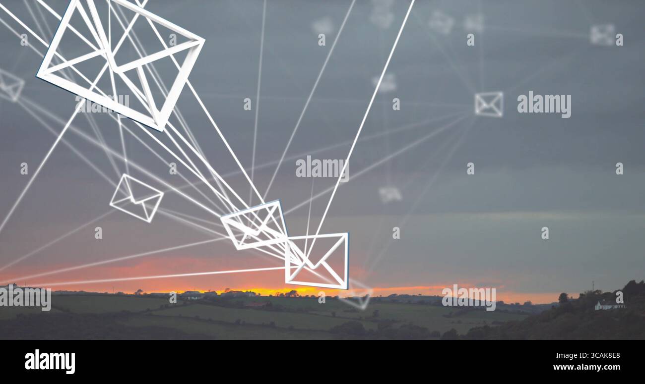 Si estende su icone bianche e linee di collegamento sulle colline agricole al tramonto, mostrando la rete Foto Stock