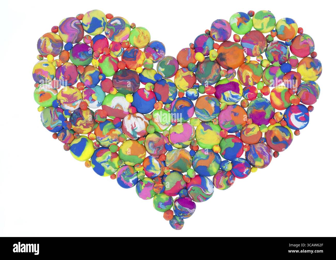 Il cuore del concetto dell'universo è costituito da pellet e briciole di argilla, simili ai pianeti e ai satelliti che isolano i bambini di plasticina Foto Stock