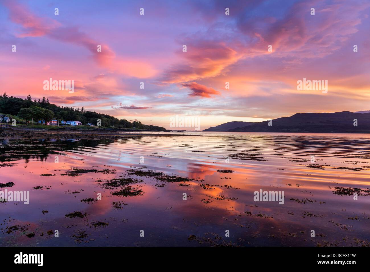 Mull; Loch Scridain; Vista da Pennyghael; Scozia; Regno Unito Foto Stock