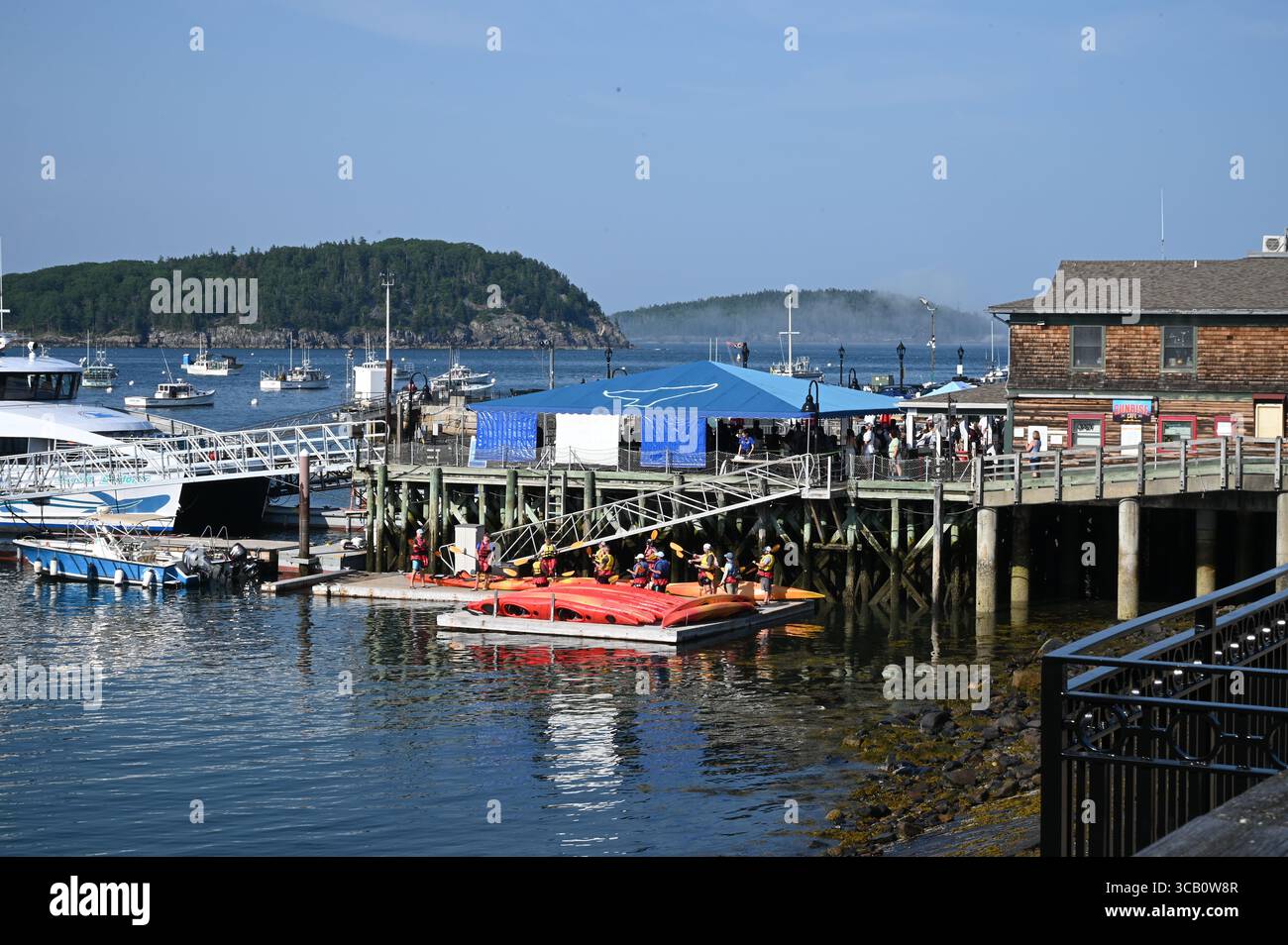 Kayak nel porto di Bar nel Maine Foto Stock