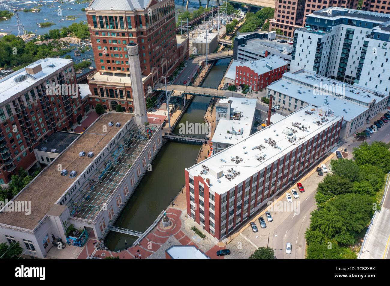 Vista aerea del Canal Walk in una giornata di sole a Richmond, Virginia Foto Stock