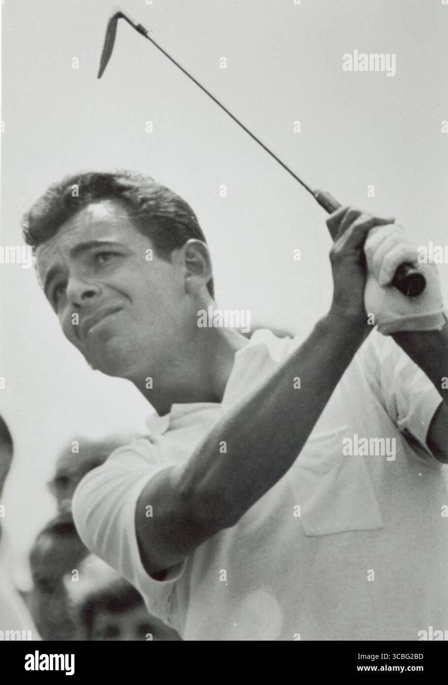 Tony Jacklin golfista professionista inglese e capitano della Ryder Cup, Jacklin è noto soprattutto per le sue vittorie principali nei campionati alla fine degli anni '1960 e all'inizio degli anni '1970 e per aver trasformato la Ryder Cup in un evento intenso e competitivo che è oggi. Major Championships: The Open Championship – Winner (1969) primo vincitore britannico dell'Open dai tempi di Max Faulkner nel 1951 tenutosi al Royal Lytham & St Annes U.S. Open – Winner (1970) primo giocatore britannico a vincere gli U.S. Open dal 1924 (Cyril Walker) Victory all'Hazeltine National Golf Club Foto Stock