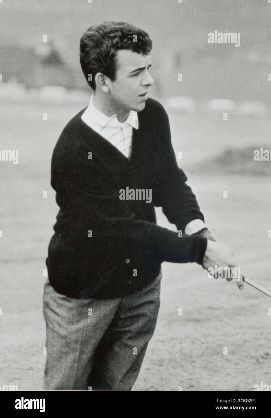 Tony Jacklin, 1967 golfista professionista inglese e capitano della Ryder Cup, Jacklin è noto soprattutto per le sue vittorie principali nei campionati alla fine degli anni '1960 e all'inizio degli anni '1970 e per aver trasformato la Ryder Cup in un evento intenso e competitivo che è oggi. Major Championships: The Open Championship – Winner (1969) primo vincitore britannico dell'Open dai tempi di Max Faulkner nel 1951 tenutosi al Royal Lytham & St Annes U.S. Open – Winner (1970) primo giocatore britannico a vincere gli U.S. Open dal 1924 (Cyril Walker) Victory all'Hazeltine National Golf Club Foto Stock