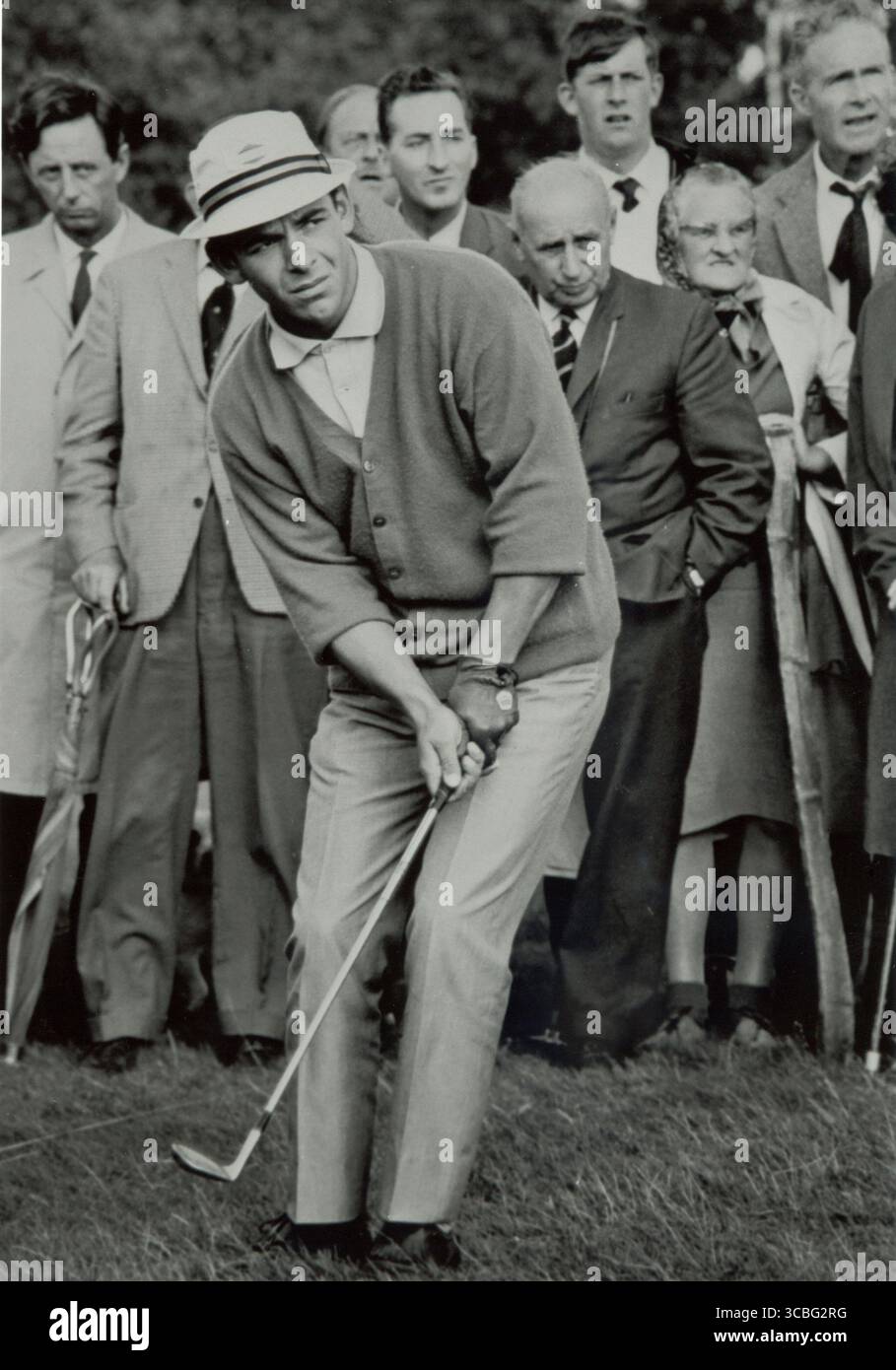 Tony Jacklin, c1972 golfista professionista inglese e capitano della Ryder Cup, Jacklin è noto soprattutto per le sue vittorie principali nei campionati alla fine degli anni '1960 e all'inizio degli anni '1970 e per aver trasformato la Ryder Cup in un evento intenso e competitivo che è oggi. Major Championships: The Open Championship – Winner (1969) primo vincitore britannico dell'Open dai tempi di Max Faulkner nel 1951 tenutosi al Royal Lytham & St Annes U.S. Open – Winner (1970) primo giocatore britannico a vincere gli U.S. Open dal 1924 (Cyril Walker) Victory all'Hazeltine National Golf Club Foto Stock
