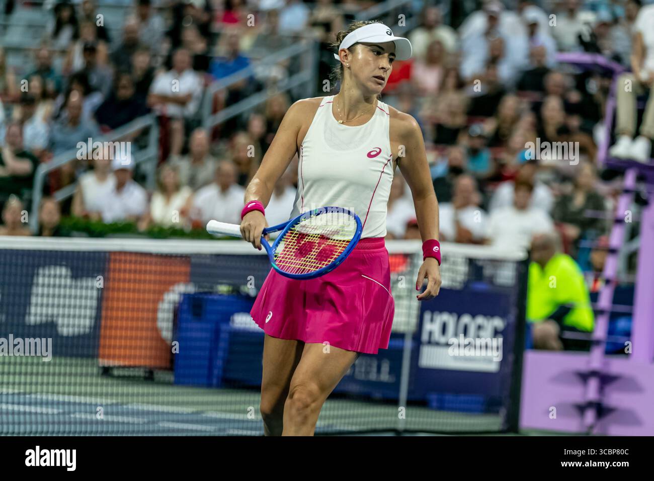 Belinda Bencic ( Svizzera ) Tennis femminile nel WTA Masters 1000 di Montréal 2025 , Omnium National Bank by Rogers Foto Stock