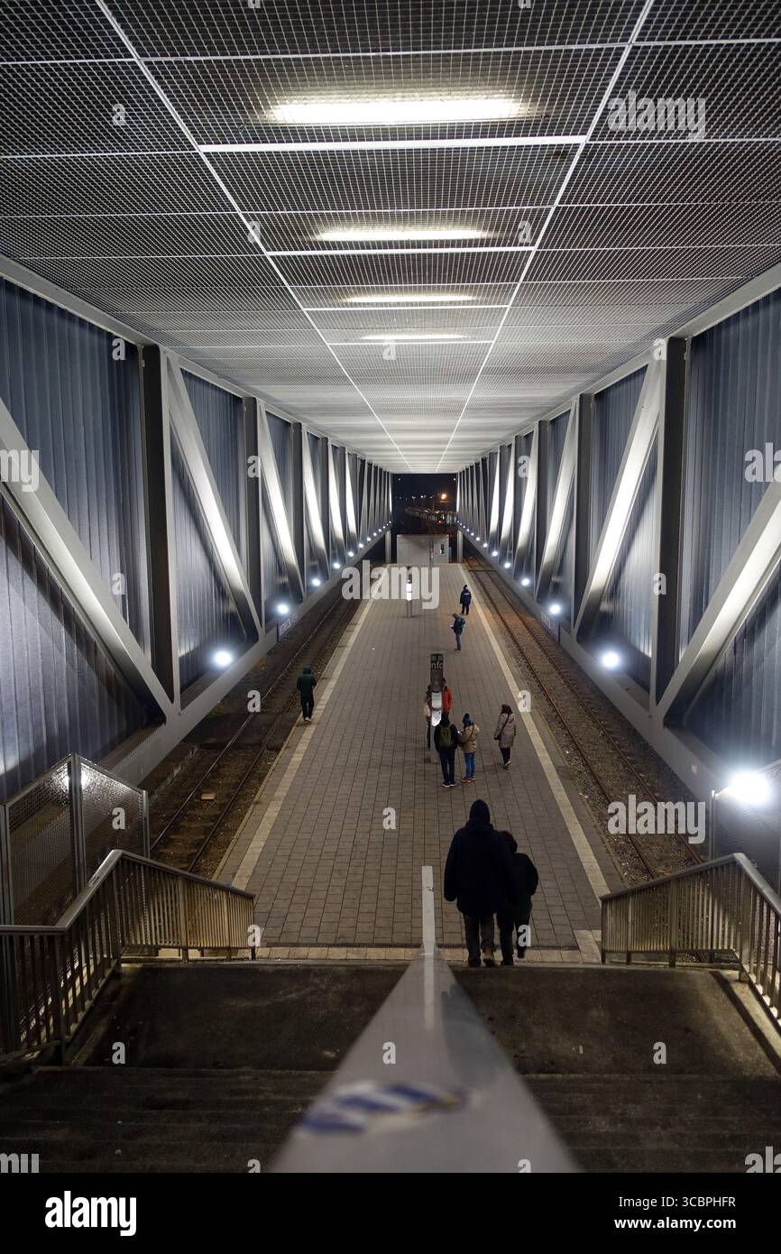 Fermata del tram Veltins-Arena, Schalke, Germania, Renania settentrionale-Vestfalia, Ruhr area, Gelsenkirchen Foto Stock