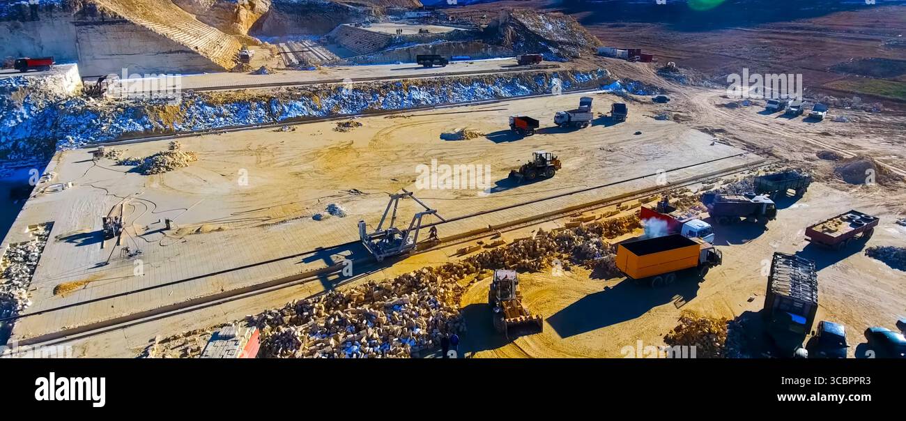 Foto panoramica. Macchine e attrezzature di produzione Foto Stock
