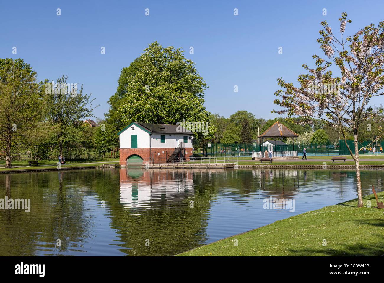 Warminster Lake Pleasure Grounds, Warminster Wiltshire, Inghilterra, Regno Unito Foto Stock