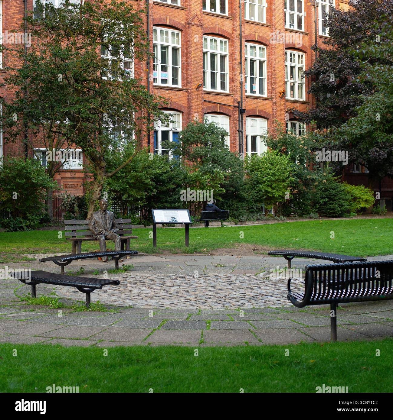 Alan turing memorial statue immagini e fotografie stock ad alta ...