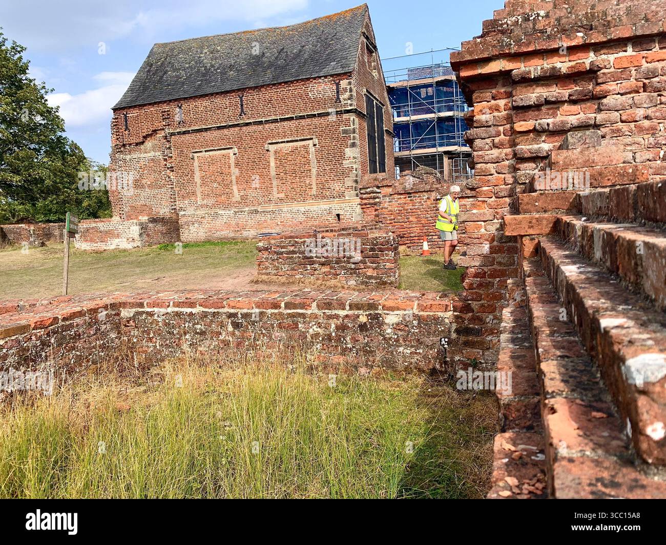 Bradgate Park Newtown Linford Leicester Inghilterra colline, storia della fauna selvatica Regno Unito Leicestershire boschi paesaggio boschivo rocce rocciose paesaggi suggestivi - Immagine stock catturata con smartphone