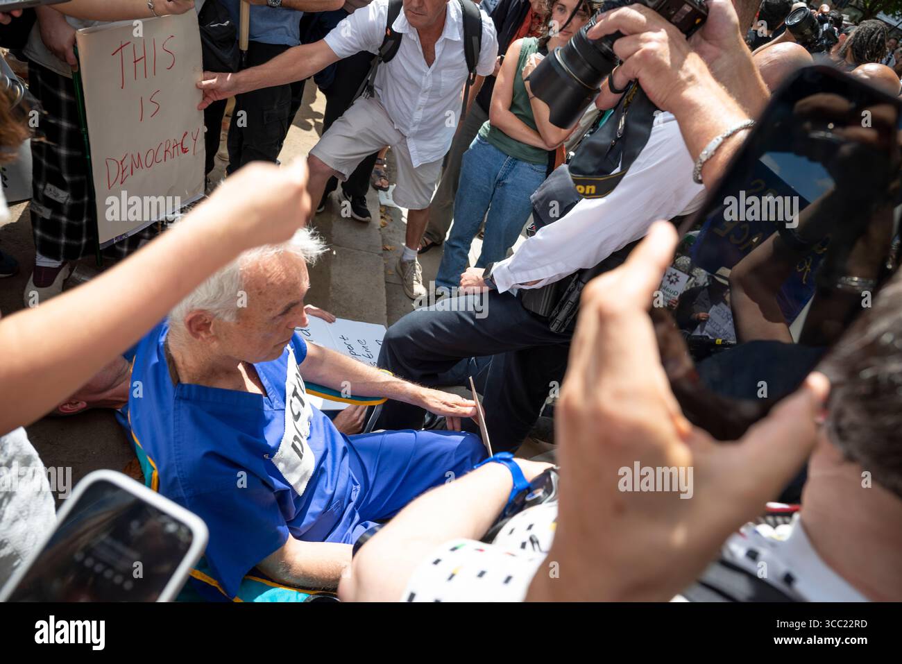 Palestina Action Protestation at Parliament Square, Londra, Inghilterra, Regno Unito, 09/08/2025 Foto Stock