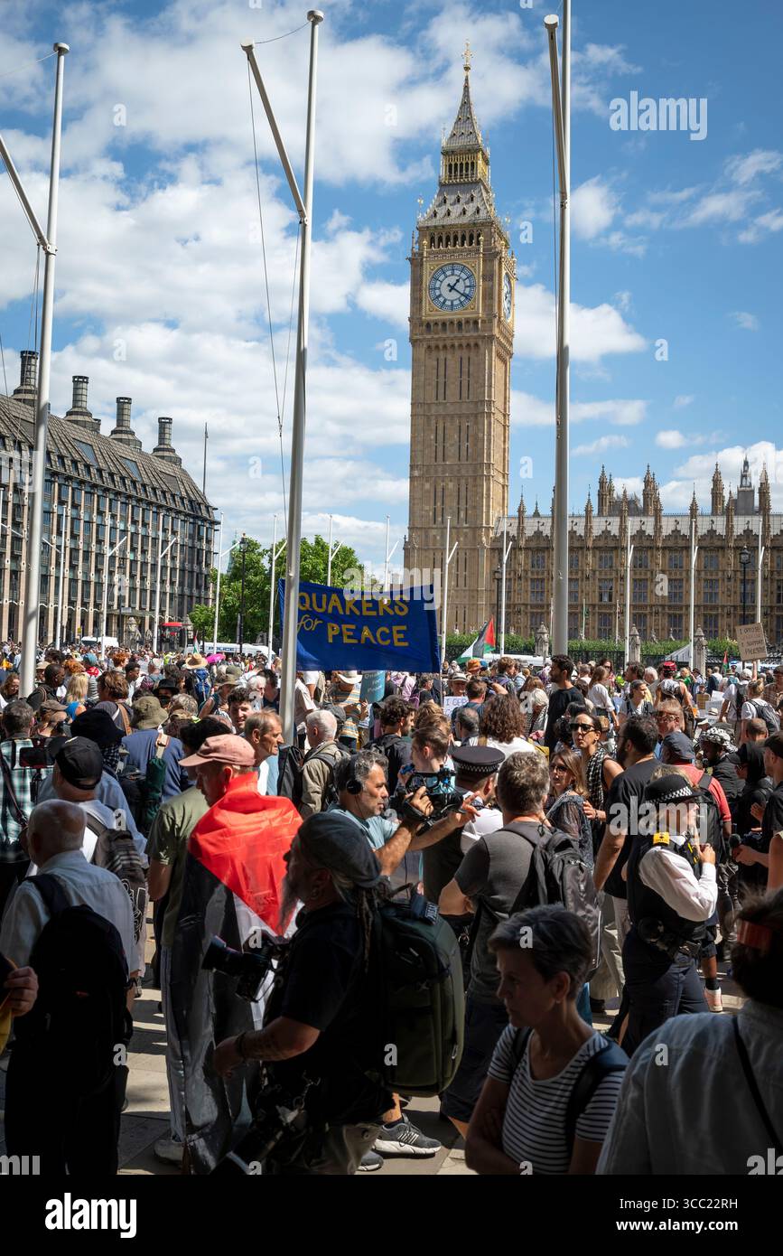 Palestina Action Protestation at Parliament Square, Londra, Inghilterra, Regno Unito, 09/08/2025 Foto Stock