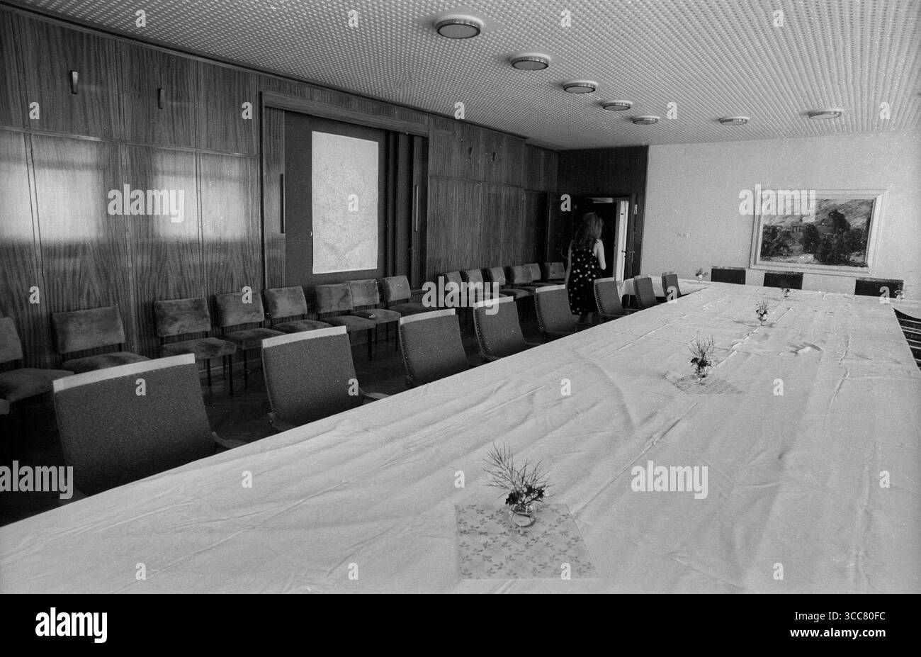 Stasi - Museum Deutschland, Berlin, 15.06.1992, Forschungs - und Gedenkstätte in der Normannenstraße, Stasi - Museum, Konferenzraum, Â *** Museo Stasi Germania, Berlino, 15 06 1992, Centro di ricerca e memoria nel Normannenstraße, Museo Stasi, sala conferenze, Â Foto Stock