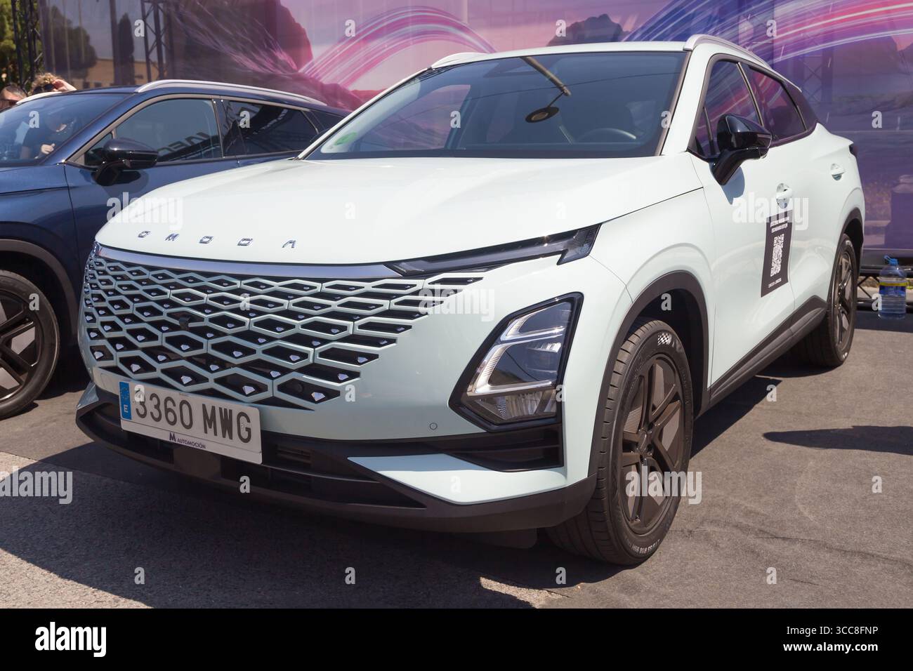 Barcellona, Spagna - 19 maggio 2025: Omoda 5 in mostra all'Automobile Barcelona 2025 di Barcellona, Spagna. Foto Stock