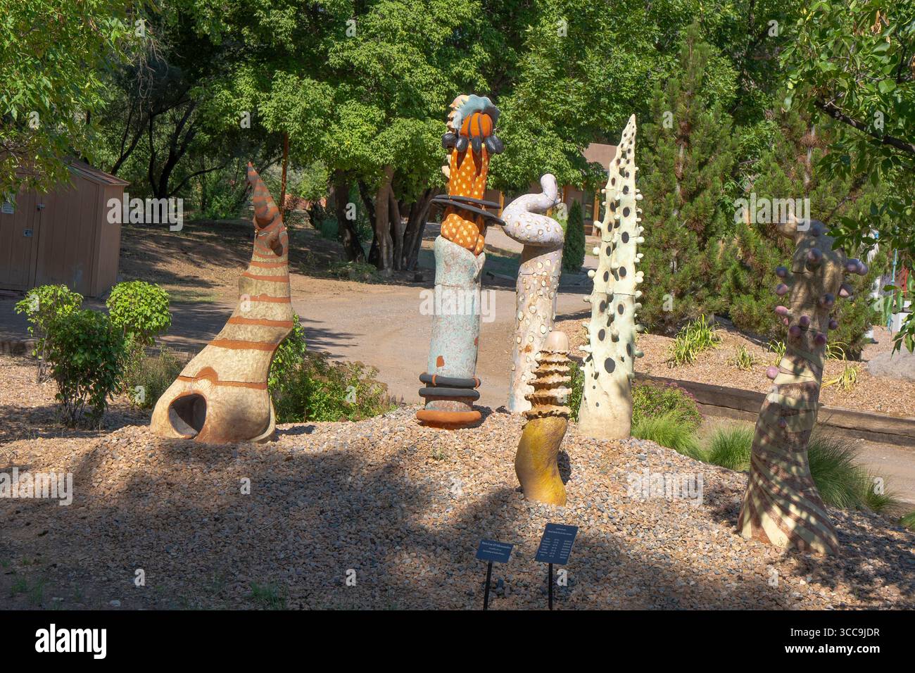 Abiquiuí Inn, Abiquiuí, New Mexico. Abiquiú è apprezzata dai viaggiatori per la sua vicinanza a canyon, fiumi e montagne. Foto Stock