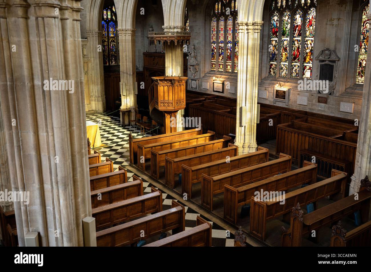 Interno della Chiesa Universitaria di Santa Maria Vergine. Foto Stock