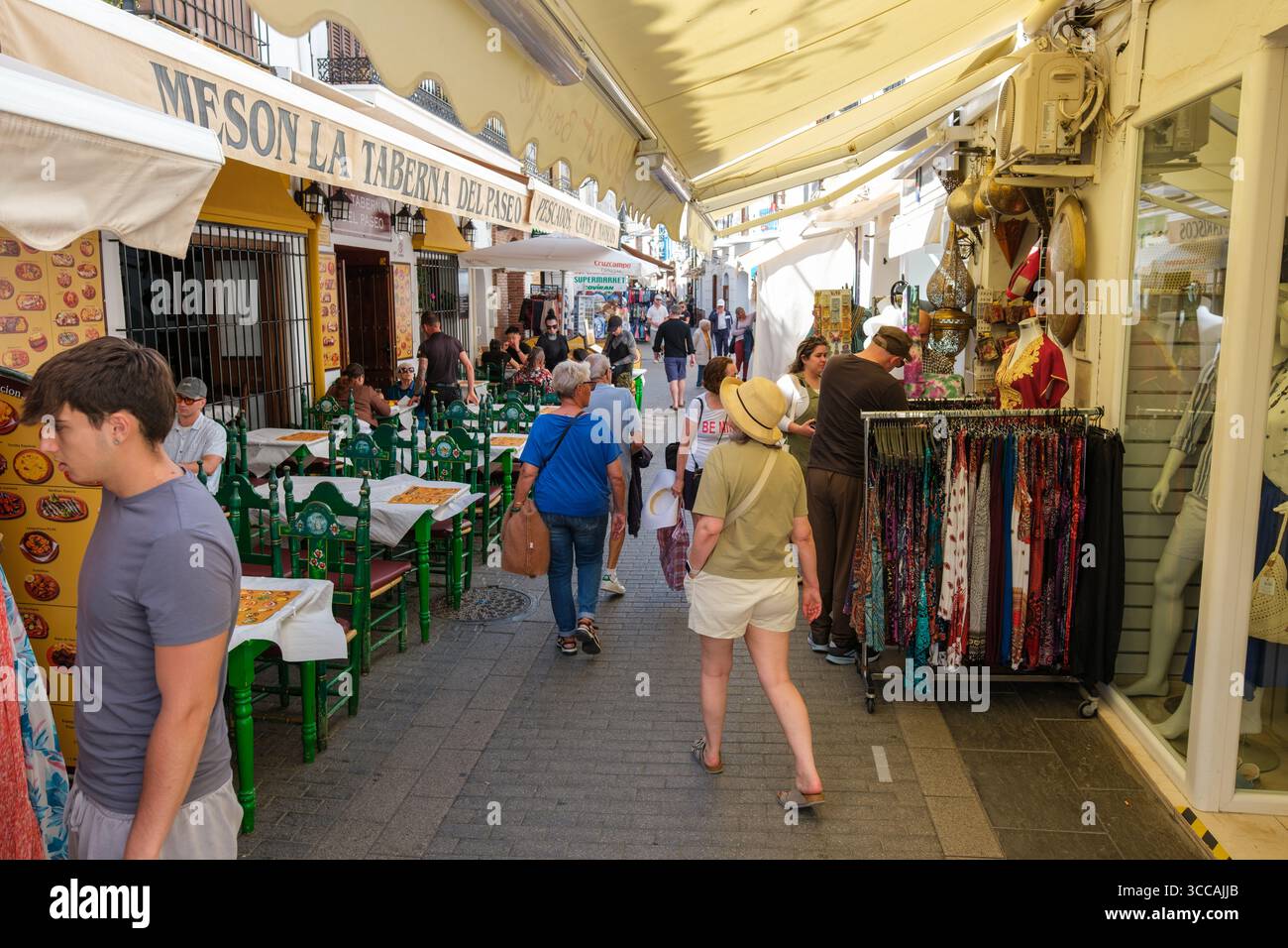 Negozi turistici a Nerja. Foto Stock