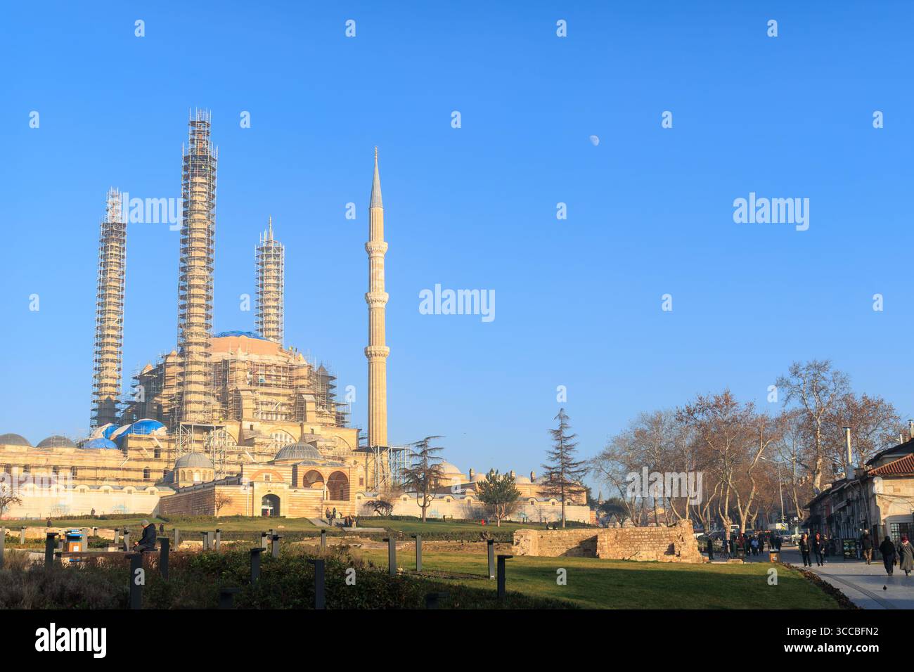 La Moschea Selimiye è in fase di restauro a Edirne il 1° gennaio 2023 Foto Stock