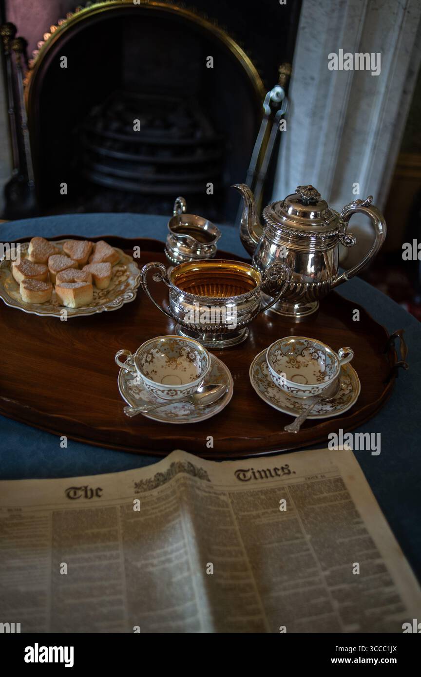 Elizabeth Gaskell House è una casa museo. La villa neoclassica fu la residenza di William ed Elizabeth Gaskell dal 1850 fino alla loro morte a ma Foto Stock