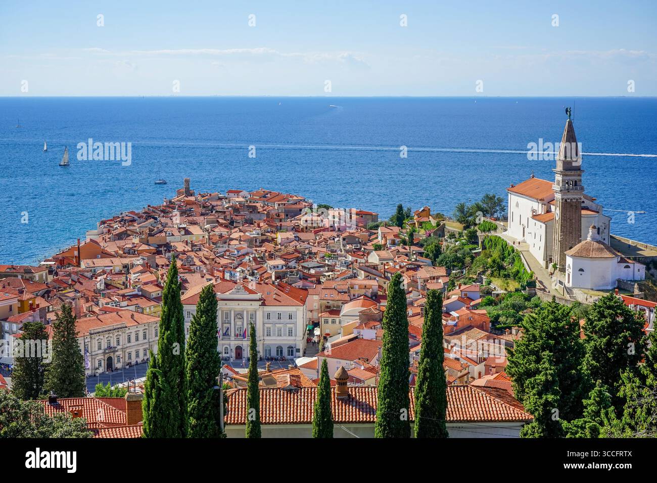 Vista panoramica dalle mura di Pirano, Slovenia Foto Stock