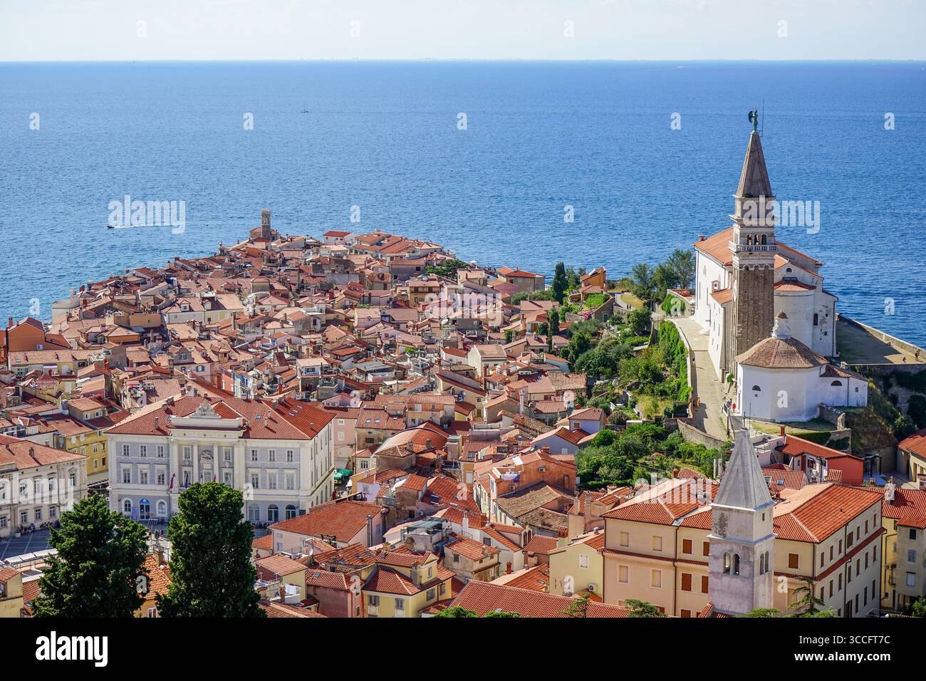 Vista panoramica dalle mura di Pirano, Slovenia Foto Stock