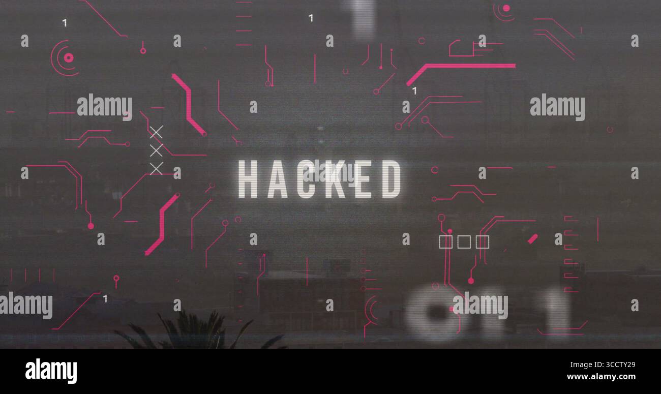 Visualizzazione di avvisi DI HACKER su un'interfaccia computer scura, con linee di circuito magenta ed effetti di glitch Foto Stock
