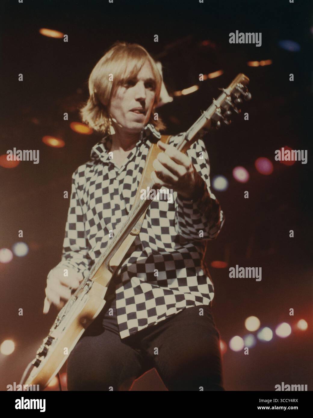 Tom Petty all'Ocean State Performing Arts Center, Providence, Rhode Island, Stati Uniti (immagine di credito: © Arthur D'Amario III/ZUMA Press Wire) Foto Stock