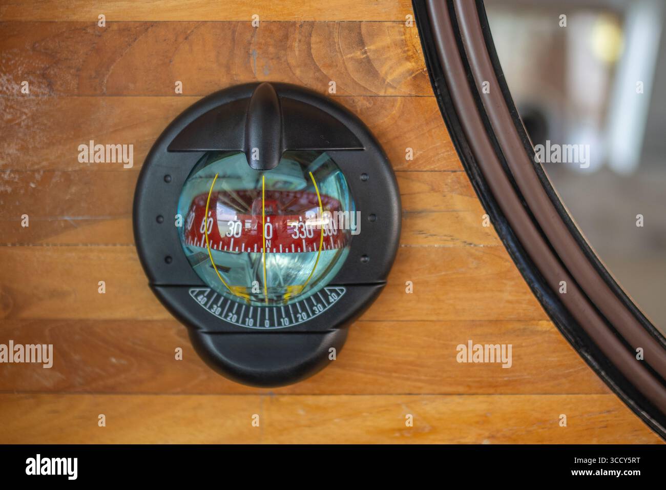 bussola fissa per applicazioni navali, sferiche, liquide Foto Stock