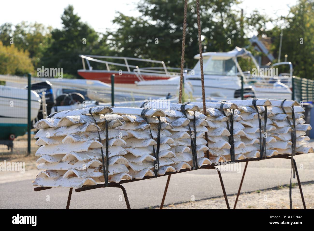 Porto delle ostriche di Gujan-Mestras, la capitale delle ostriche del bacino di Arcachon. Francia. Foto Stock
