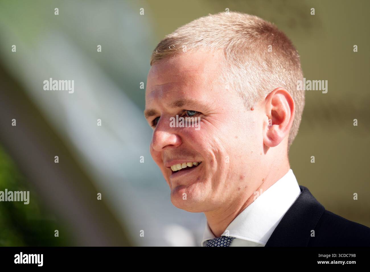 Foto del file datata 21-06-2024 del formatore George Boughey. Radiance guarda il potenziale atto di classe in mostra a Salisbury mentre si propone di seguire il successo di debutto nelle Tattersalls £ 40.000 EBF Fillies' Novice Stakes. Data di pubblicazione: Martedì 12 agosto 2025. Data di pubblicazione: Mercoledì 13 agosto 2025. Foto Stock