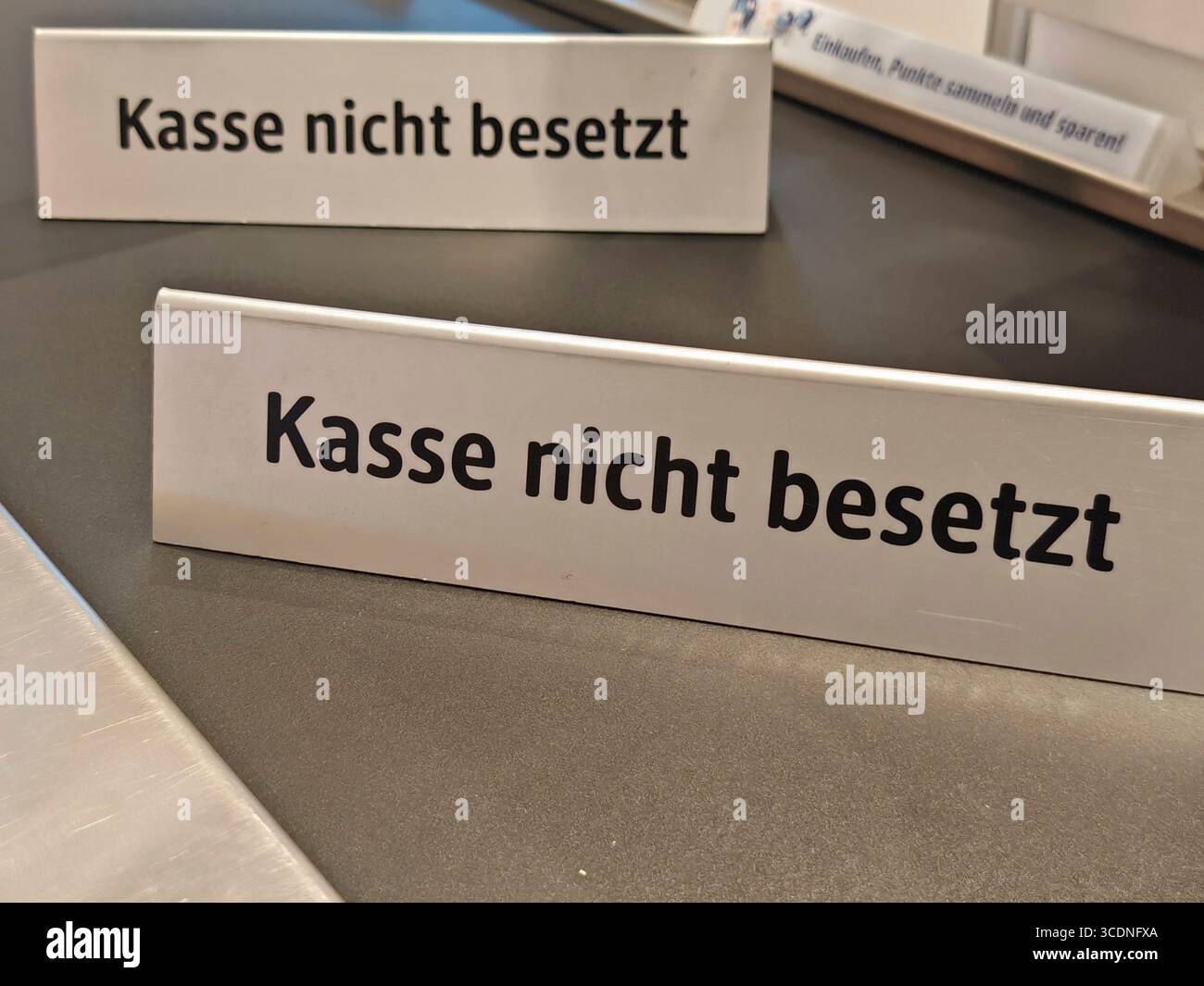 recessione e recessione economica, indicatore di ricchezza e prosperità recessione economica e recessione economica Foto Stock