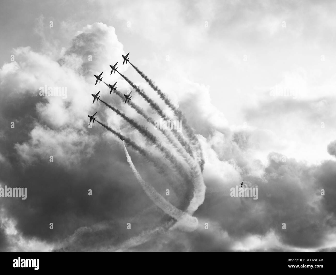 FRECCE ROSSE SQUADRA AEREA ACROBATICA SOPRA FALMOUTH IN CORNOVAGLIA Foto Stock