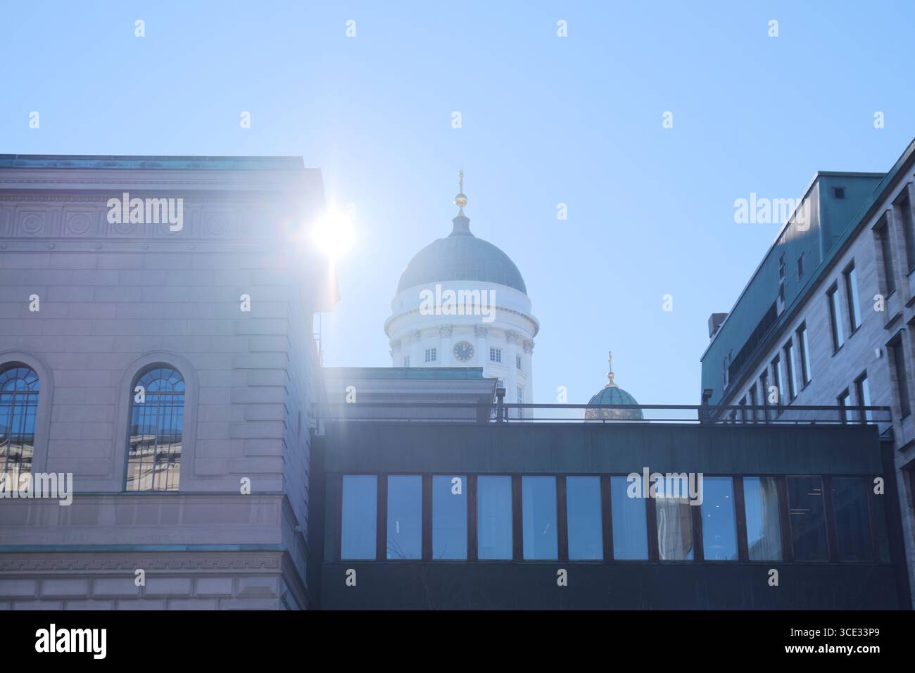La cattedrale, di Carl Ludvig Engel, è diventata il simbolo di tutta Helsinki Foto Stock