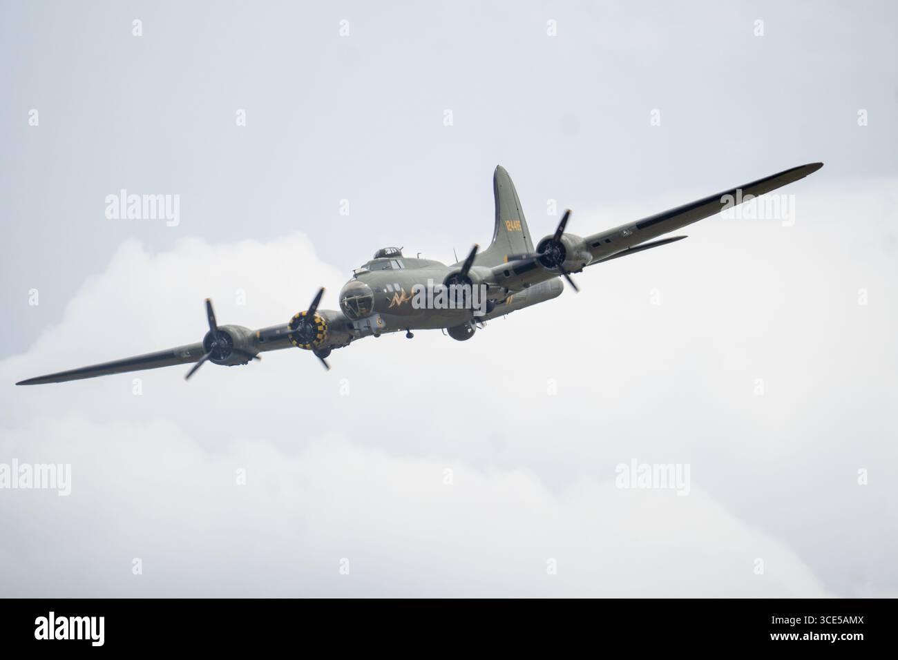 Bombardiere B17 IWM Duxford Summer AirshowWWII, Sally B. Foto Stock